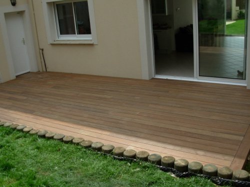 Photo finale de la terrasse en bois