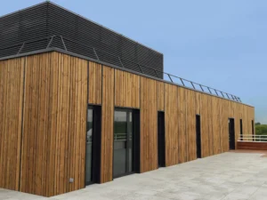 LAME DE BARDAGE XTRACLAD À CLAIRE VOIE